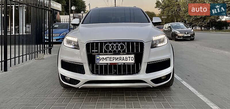 Внедорожник / Кроссовер Audi Q7 2014 в Харькове