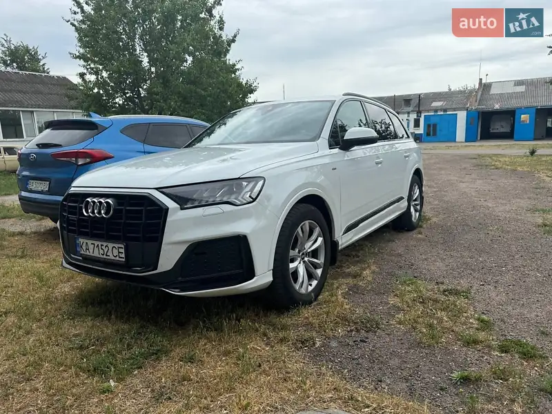 Audi Q7