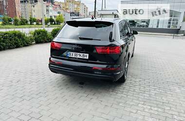 Внедорожник / Кроссовер Audi Q7 2016 в Хмельницком