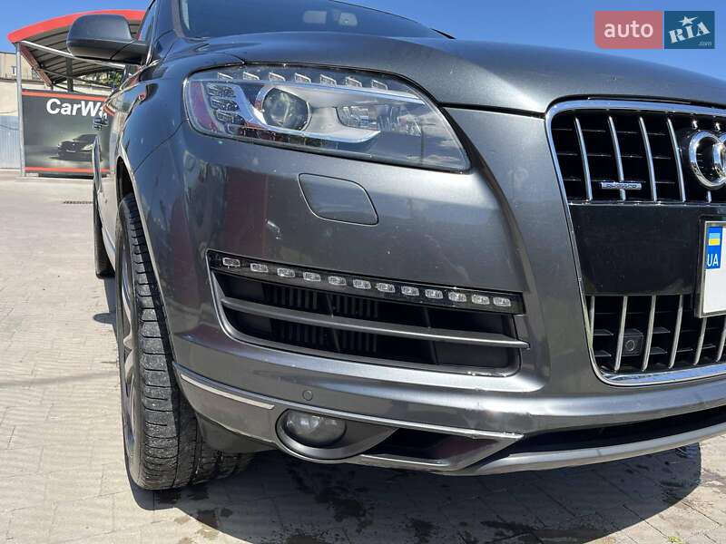 Внедорожник / Кроссовер Audi Q7 2014 в Стрые