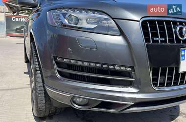 Внедорожник / Кроссовер Audi Q7 2014 в 