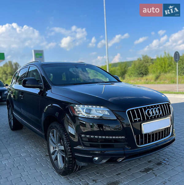 Внедорожник / Кроссовер Audi Q7 2014 в 
