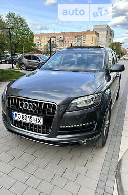 Позашляховик / Кросовер Audi Q7 2011 в Ужгороді