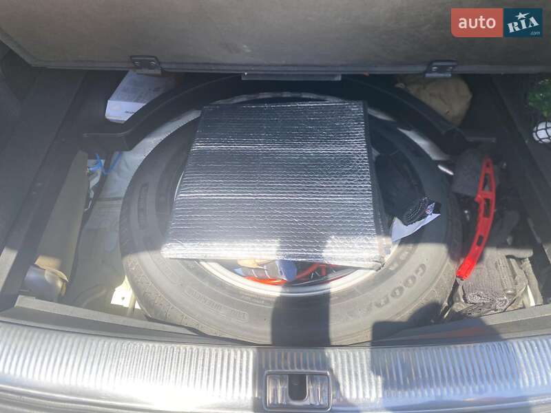 Позашляховик / Кросовер Audi Q7 2008 в Звягелі