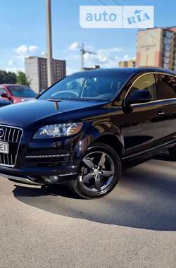 Позашляховик / Кросовер Audi Q7 2013 в Чернігові