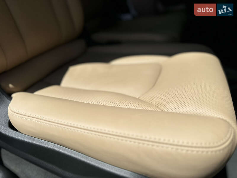 Внедорожник / Кроссовер Audi Q7 2020 в Львове