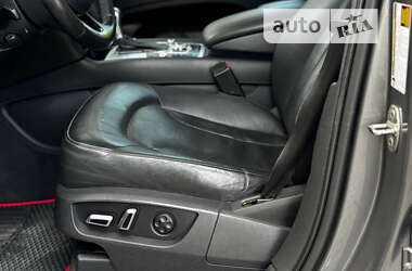 Позашляховик / Кросовер Audi Q7 2012 в Яремчі