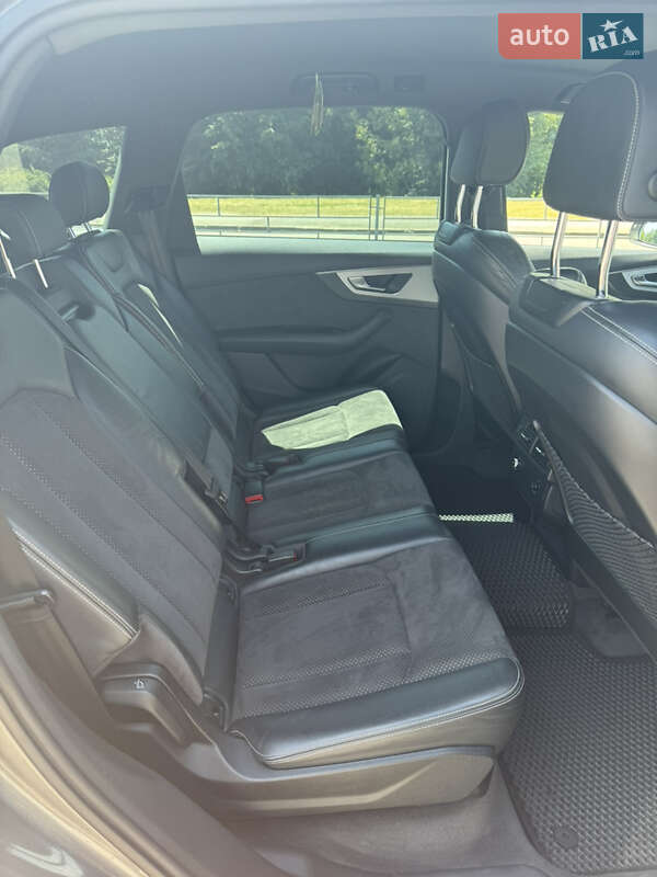 Внедорожник / Кроссовер Audi Q7 2017 в Хмельницком фото 9 Внедорожник / Кроссовер Audi Q7 2017 в Хмельницком