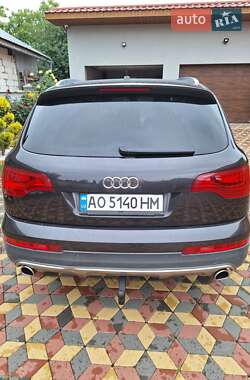 Внедорожник / Кроссовер Audi Q7 2008 в 