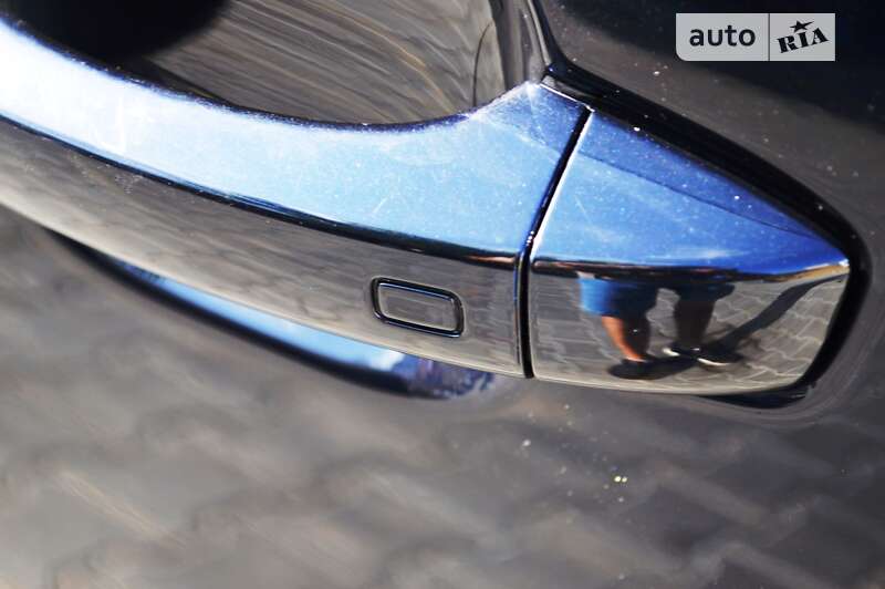 Позашляховик / Кросовер Audi Q7 2016 в Одесі