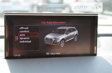 Внедорожник / Кроссовер Audi Q7 2016 в 