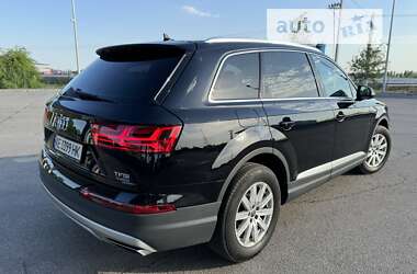 Внедорожник / Кроссовер Audi Q7 2016 в Днепре
