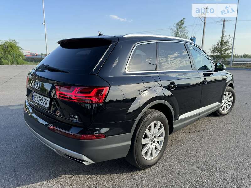 Внедорожник / Кроссовер Audi Q7 2016 в Днепре