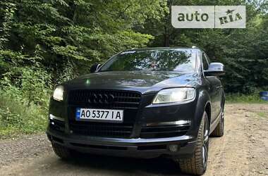 Позашляховик / Кросовер Audi Q7 2007 в Мукачевому