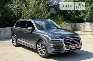 Внедорожник / Кроссовер Audi Q7 2018 в Киеве