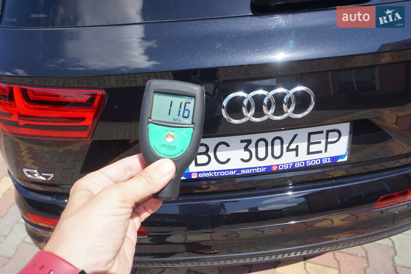 Позашляховик / Кросовер Audi Q7 2015 в Самборі