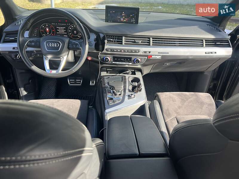 Позашляховик / Кросовер Audi Q7 2016 в Києві фото 14 Позашляховик / Кросовер Audi Q7 2016 в Києві