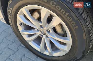 Внедорожник / Кроссовер Audi Q7 2017 в 