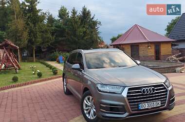 Внедорожник / Кроссовер Audi Q7 2017 в Кременце