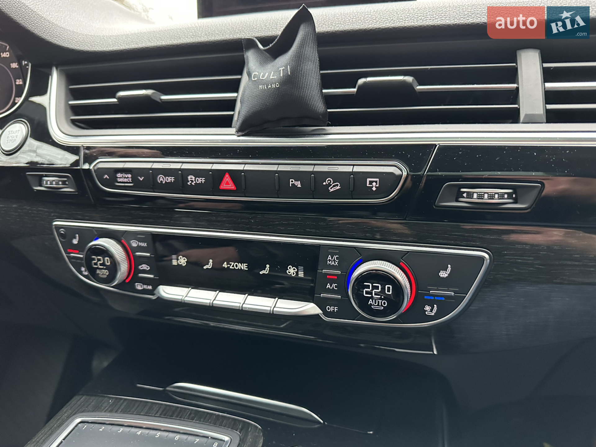 2017 Audi Q7 - мініатюра 9