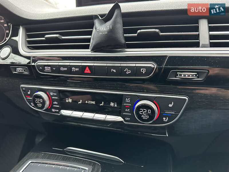 Позашляховик / Кросовер Audi Q7 2017 в Києві