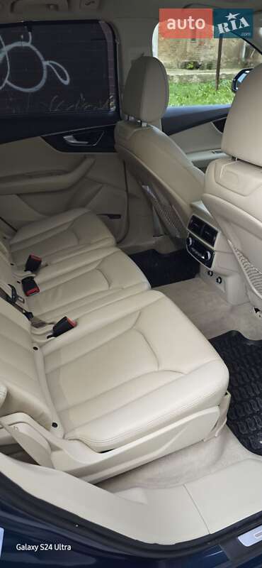 Внедорожник / Кроссовер Audi Q7 2017 в Ивано-Франковске