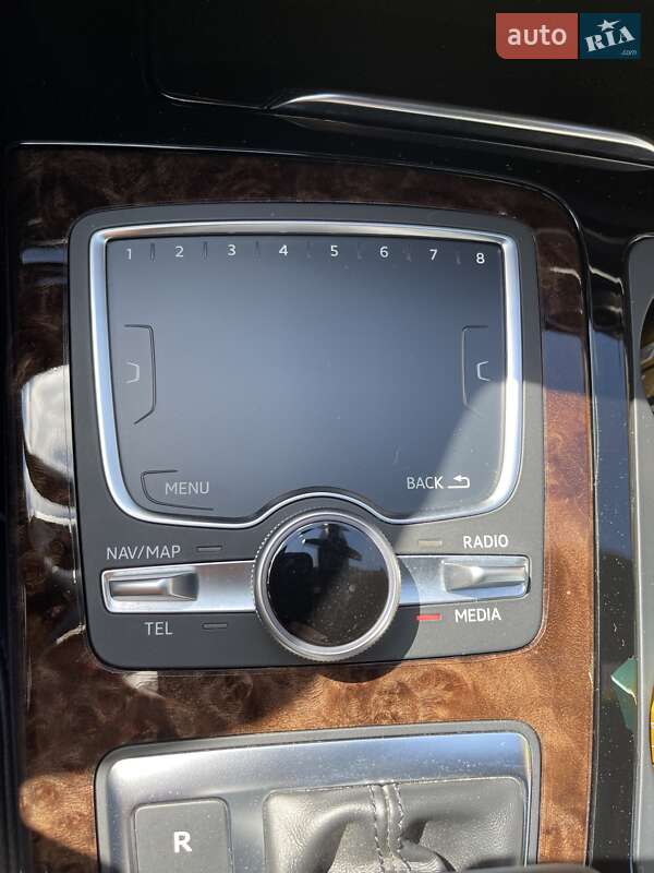 Позашляховик / Кросовер Audi Q7 2017 в Львові