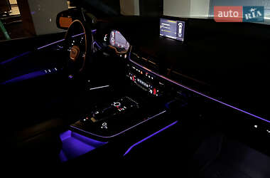 Позашляховик / Кросовер Audi Q7 2017 в 