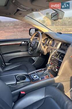 Внедорожник / Кроссовер Audi Q7 2014 в Дружковке