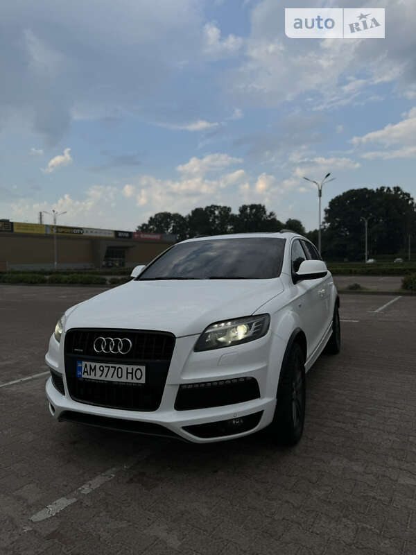 Внедорожник / Кроссовер Audi Q7 2011 в Житомире