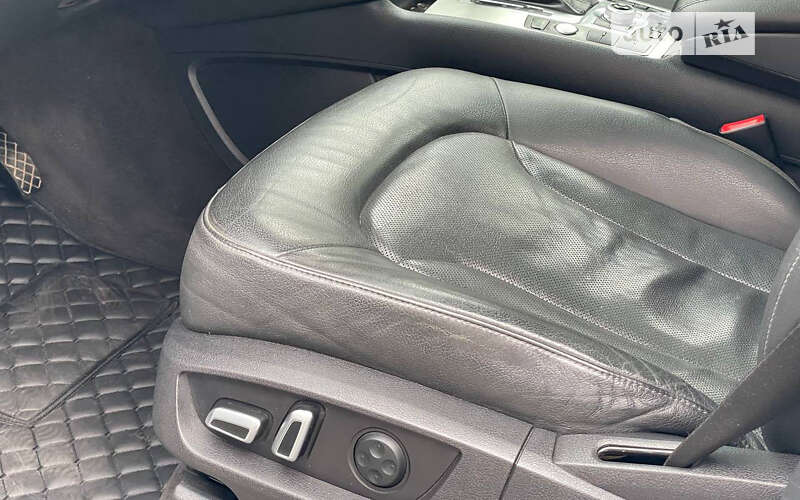 Внедорожник / Кроссовер Audi Q7 2012 в Черновцах
