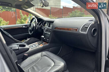 Внедорожник / Кроссовер Audi Q7 2009 в Черновцах