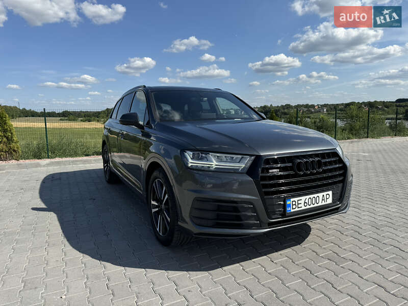 Audi Q7 2015