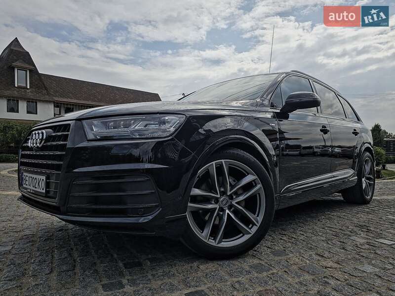 Audi Q7 2016