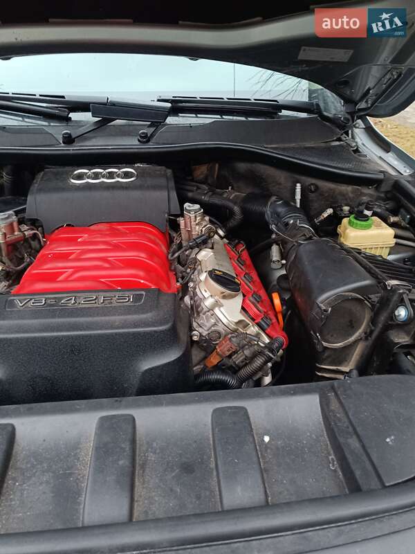 Внедорожник / Кроссовер Audi Q7 2007 в Киеве