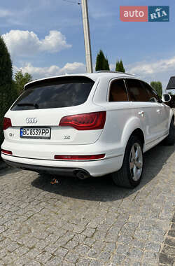 Внедорожник / Кроссовер Audi Q7 2011 в 