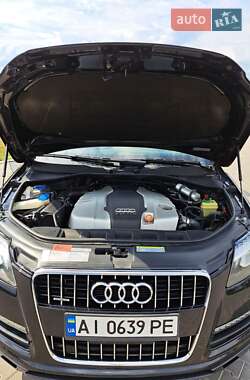 Внедорожник / Кроссовер Audi Q7 2013 в 