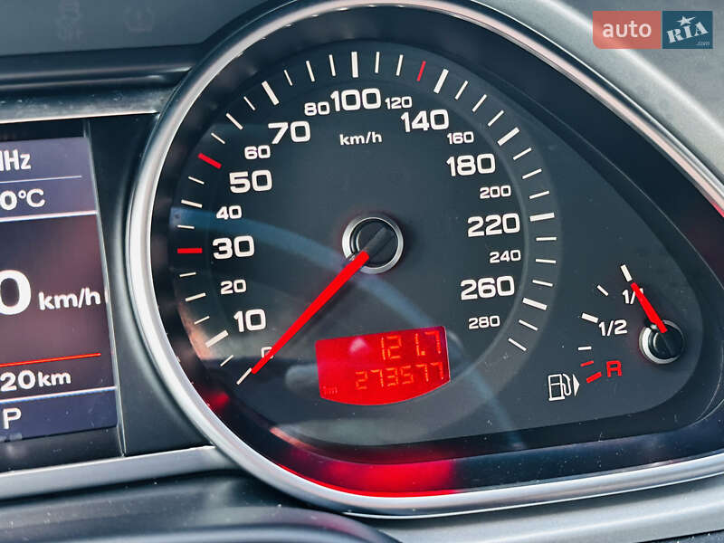 Позашляховик / Кросовер Audi Q7 2010 в Стрию
