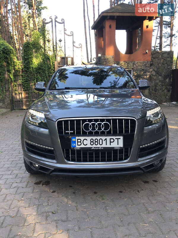 Audi Q7 2011