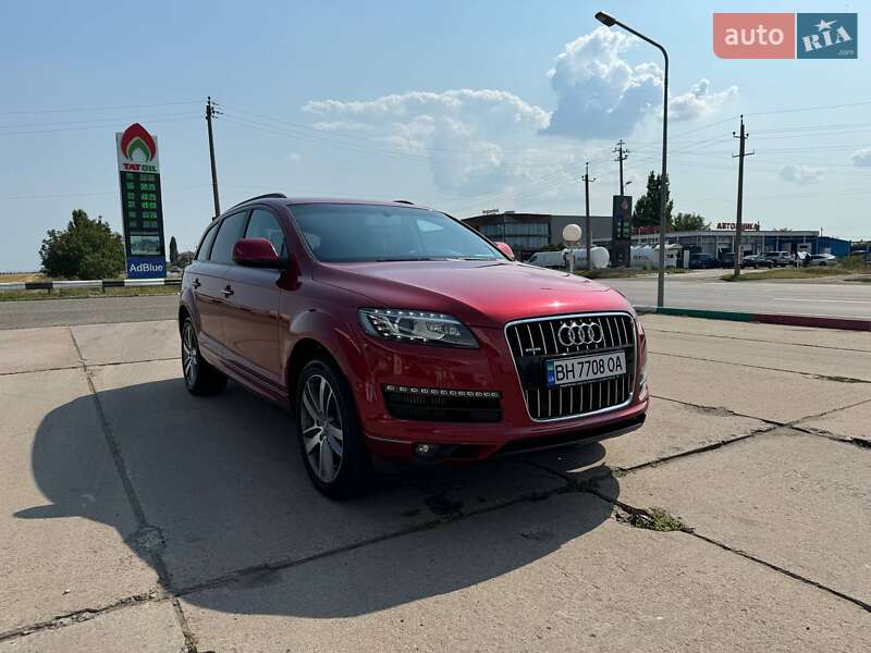 Позашляховик / Кросовер Audi Q7 2011 в Одесі