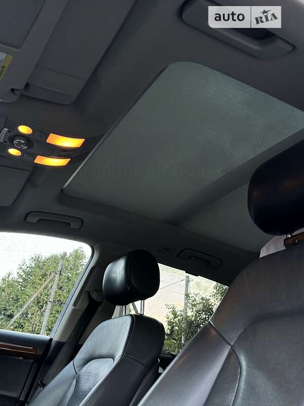 Внедорожник / Кроссовер Audi Q7 2012 в Луцке