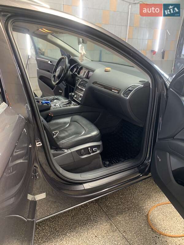 Позашляховик / Кросовер Audi Q7 2012 в Києві фото 8 Позашляховик / Кросовер Audi Q7 2012 в Києві