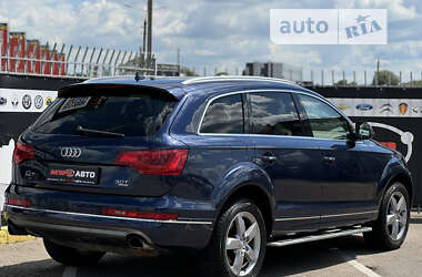 Позашляховик / Кросовер Audi Q7 2013 в Києві