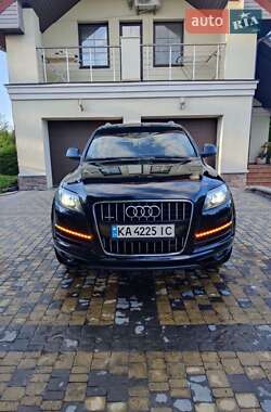 Внедорожник / Кроссовер Audi Q7 2014 в 