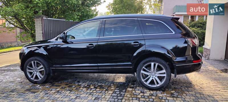 Внедорожник / Кроссовер Audi Q7 2014 в Киеве