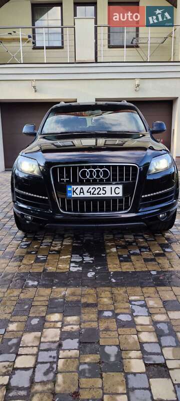 Внедорожник / Кроссовер Audi Q7 2014 в Киеве