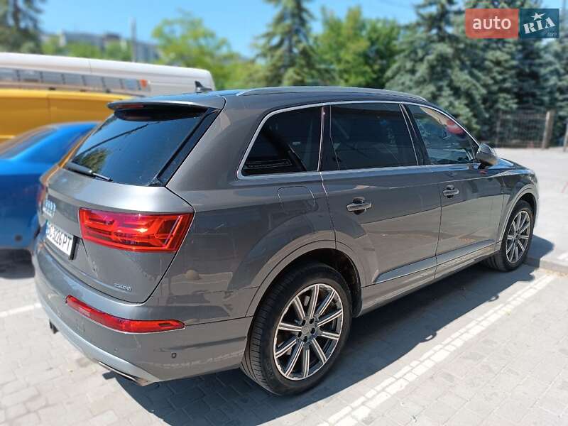 Позашляховик / Кросовер Audi Q7 2019 в Львові