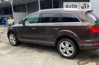 Позашляховик / Кросовер Audi Q7 2009 в Києві