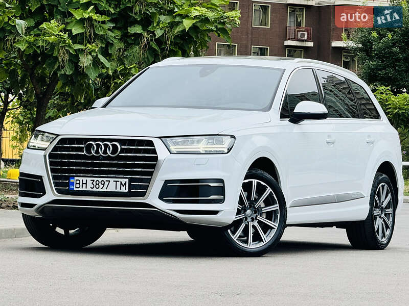 Позашляховик / Кросовер Audi Q7 2016 в Одесі