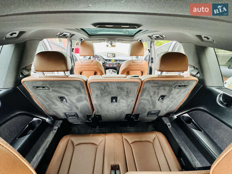 Позашляховик / Кросовер Audi Q7 2016 в Одесі